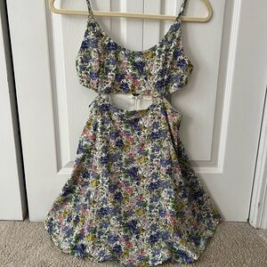 Floral cut out mini dress